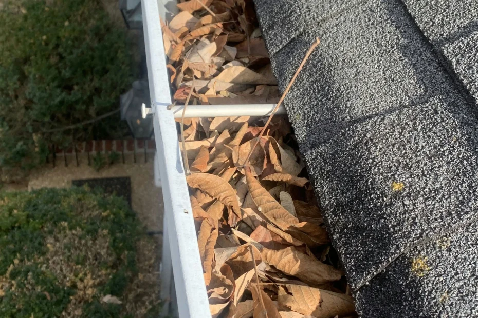 Gutter Cleaning Whiting